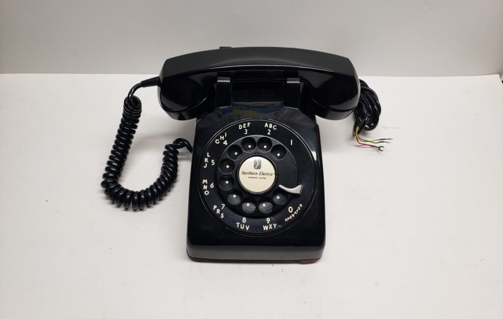 1958 Northern Electric 500 C/D with G1 Handset.