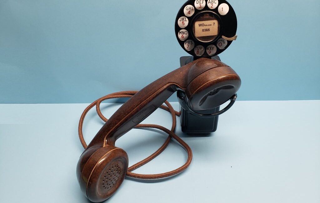 1957 Northern Electric Model 211 with 1950 Burled Walnut F1 Handset.